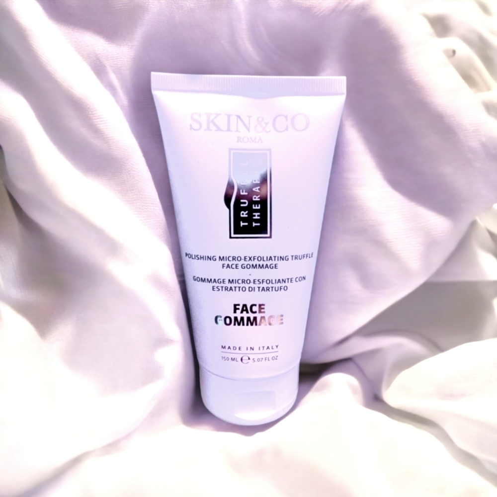 Skin & CO TRUFFLE THERAPY FACE GOMMAGE